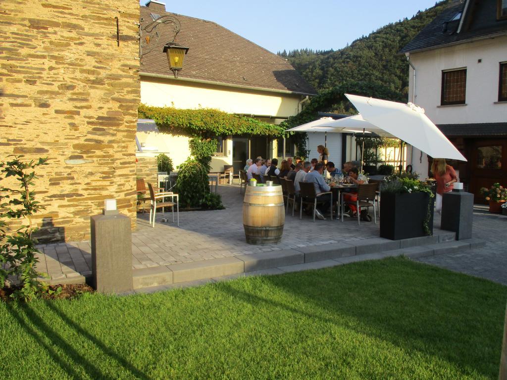 Hotel Weingut Clemens à Ellenz-Poltersdorf Extérieur photo