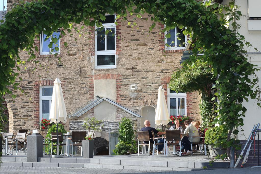 Hotel Weingut Clemens à Ellenz-Poltersdorf Extérieur photo