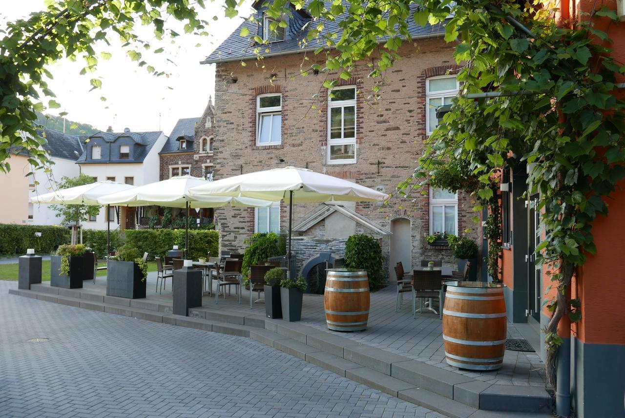 Hotel Weingut Clemens à Ellenz-Poltersdorf Extérieur photo